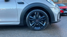 MINI Hatchback 1.5 Cooper Sport 3dr Auto Petrol Hatchback